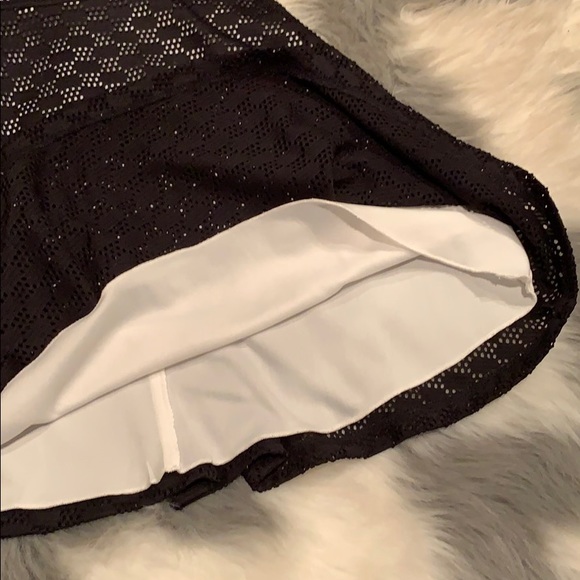 Black & white dress - Picture 4 of 8